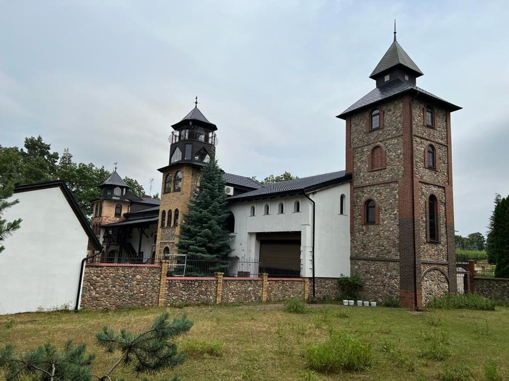 Agroturystyka Trzy Wieze Bytom Odrzanski Esterno foto